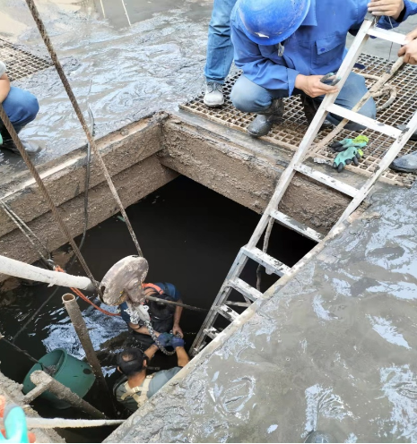 6776永利集团城东污水处理公司加强设备检修维护确保汛期平稳运行(图2) 6776永利集团城东污水处理公司加强设备检修维护确保汛期平稳运行(图2)